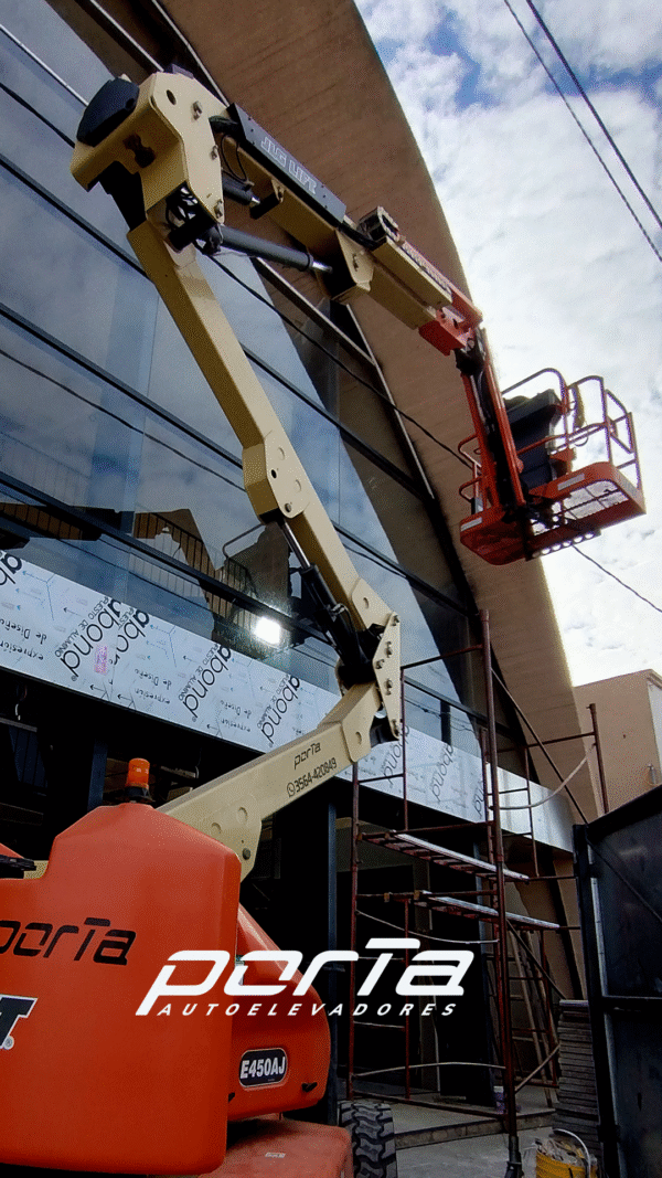 <strong>Plataforma Pluma Articulada Eléctrica  16 MTS Altura De Trabajo </strong> - Imagen 2